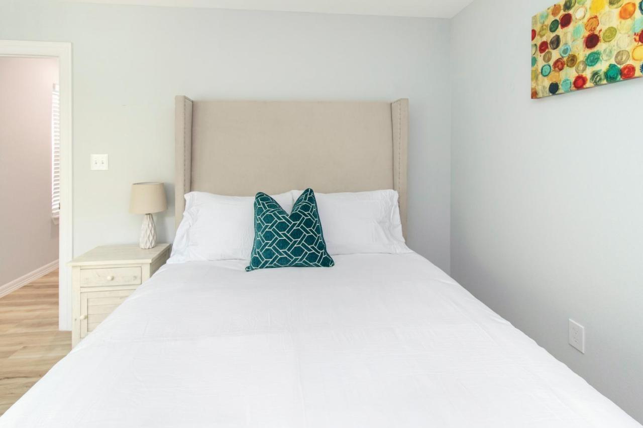 Peerless Retreat - Minutes From Downtown Houston Villa Bagian luar foto
