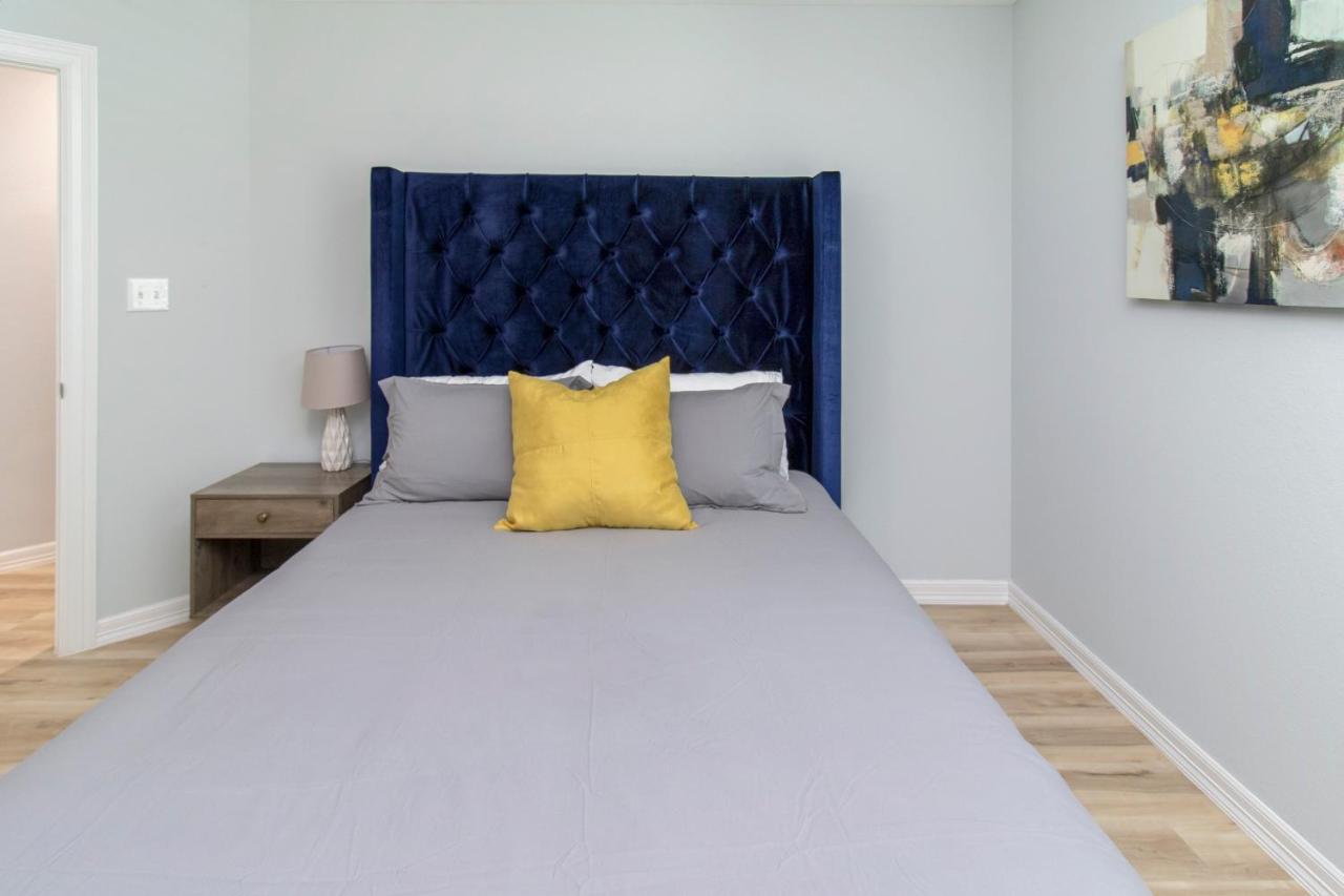 Peerless Retreat - Minutes From Downtown Houston Villa Bagian luar foto