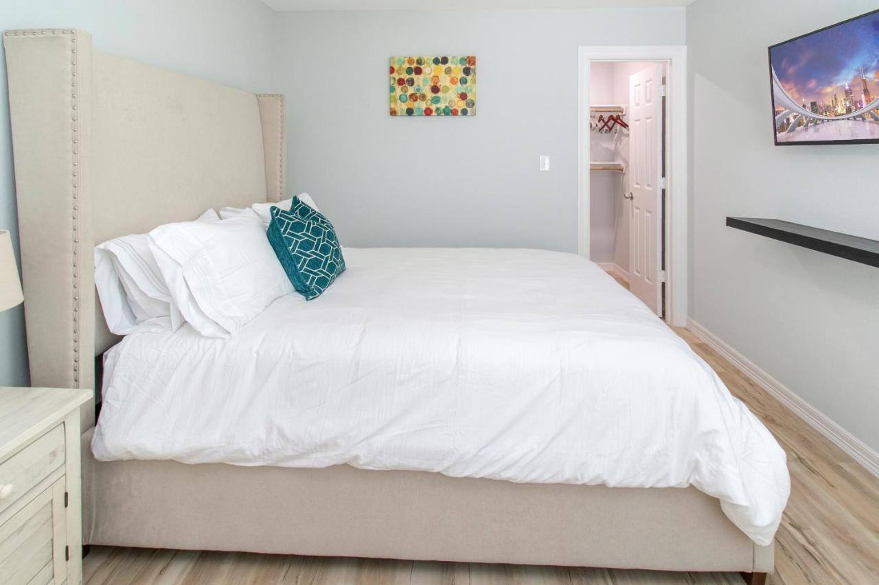 Peerless Retreat - Minutes From Downtown Houston Villa Bagian luar foto